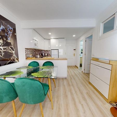 Pedro Lorca Apartment ตอร์เรเวียคา ภายนอก รูปภาพ