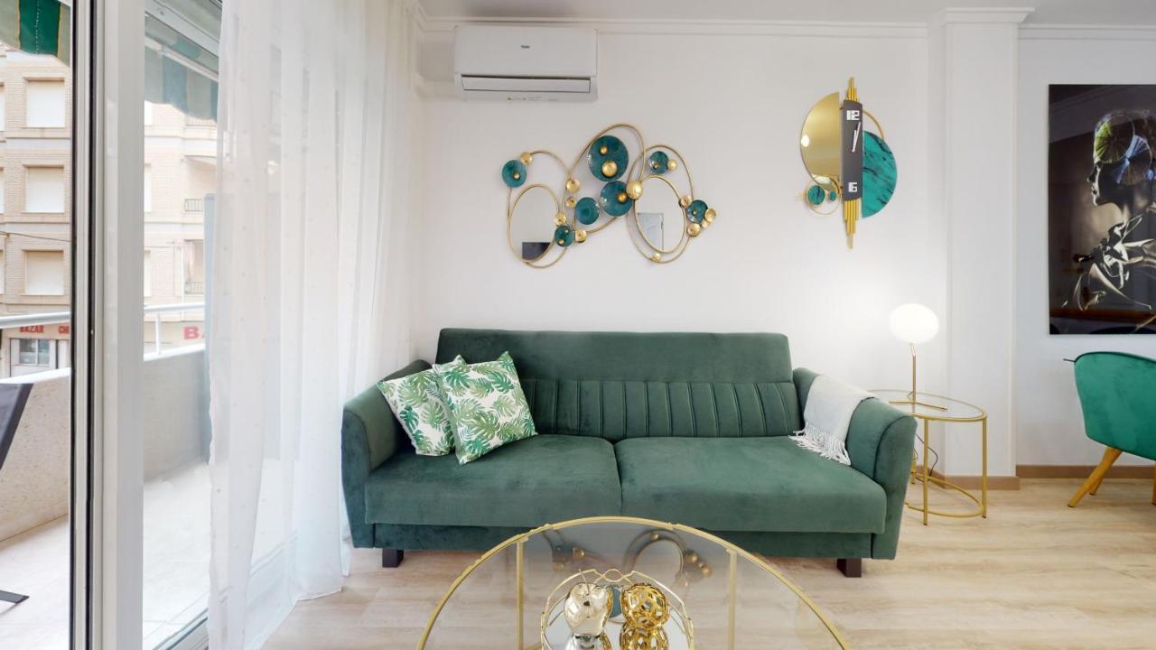 Pedro Lorca Apartment ตอร์เรเวียคา ภายนอก รูปภาพ