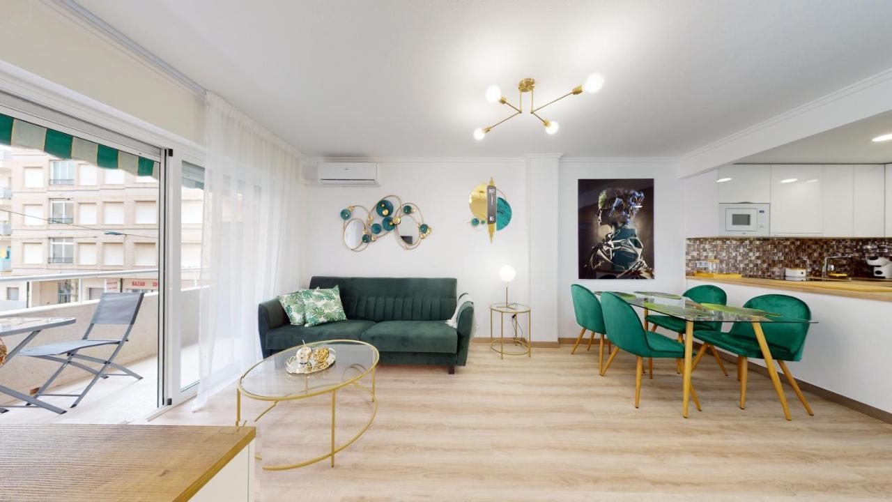 Pedro Lorca Apartment ตอร์เรเวียคา ภายนอก รูปภาพ