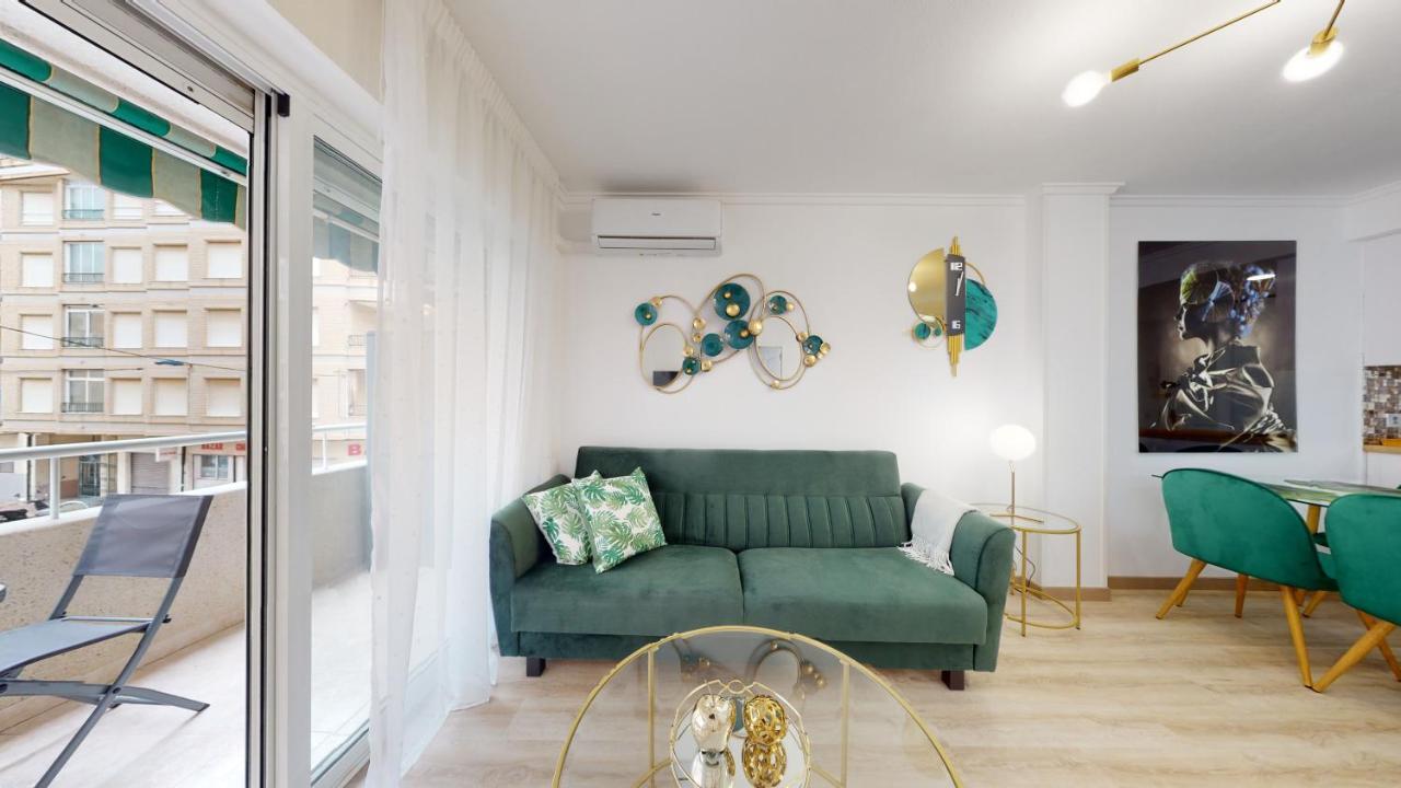 Pedro Lorca Apartment ตอร์เรเวียคา ภายนอก รูปภาพ