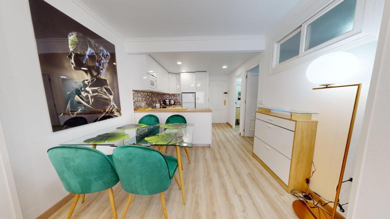 Pedro Lorca Apartment ตอร์เรเวียคา ภายนอก รูปภาพ