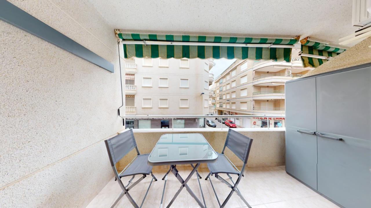 Pedro Lorca Apartment ตอร์เรเวียคา ภายนอก รูปภาพ